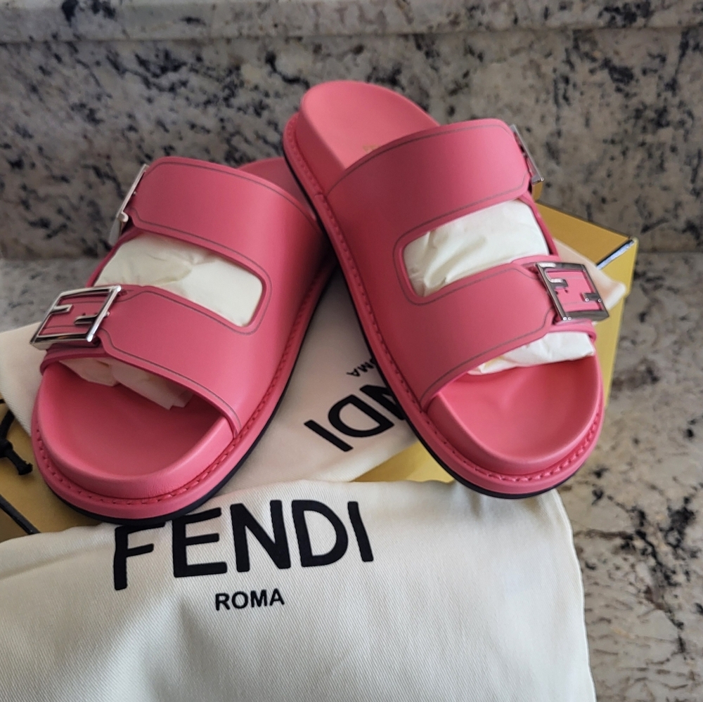 Fendi Pink Slide Sandals with Logo Buckle Brand NEW in The Box